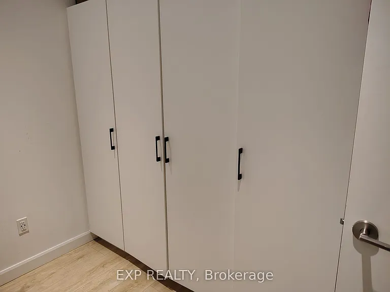 741 King St W #1505 — Photo 10