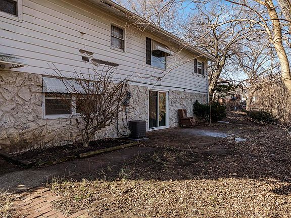 3rd image of 1619 6th Street