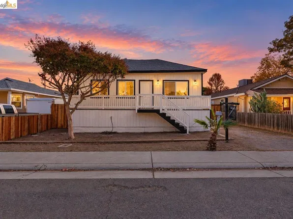 4925 San Francisco St, Rocklin, CA 95677