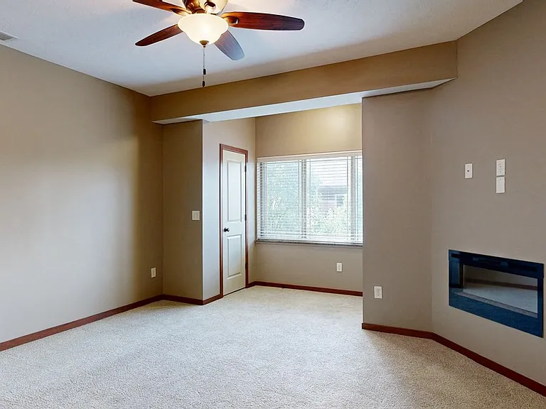 Villas of Omaha at Butler Ridge — Photo 136