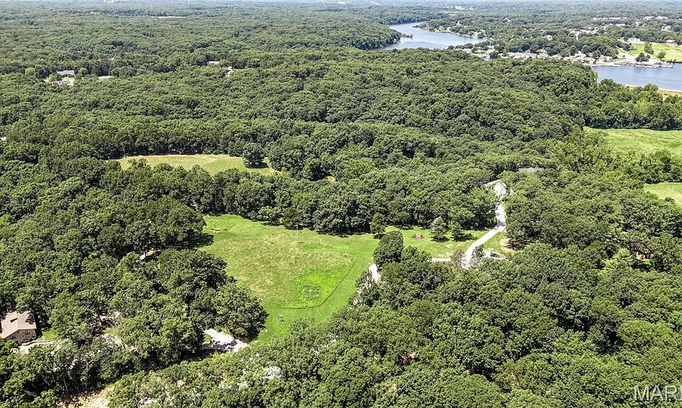 1st image of 977 Dietrich Rd