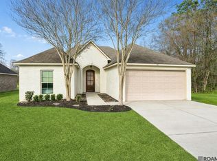 104 Coquille Dr, Madisonville, LA 70447