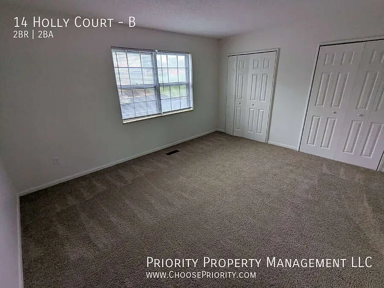 14 Holly Ct #B — Photo 10