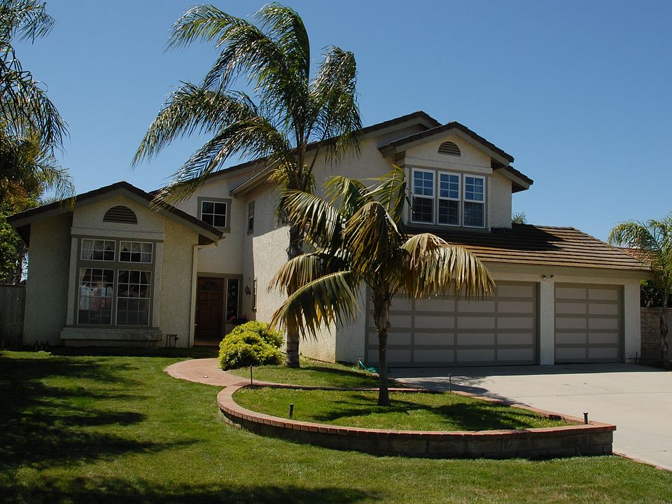 1st image of 2786 Amber Dr