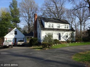 2537 Gallows Rd, Dunn Loring, VA 22027