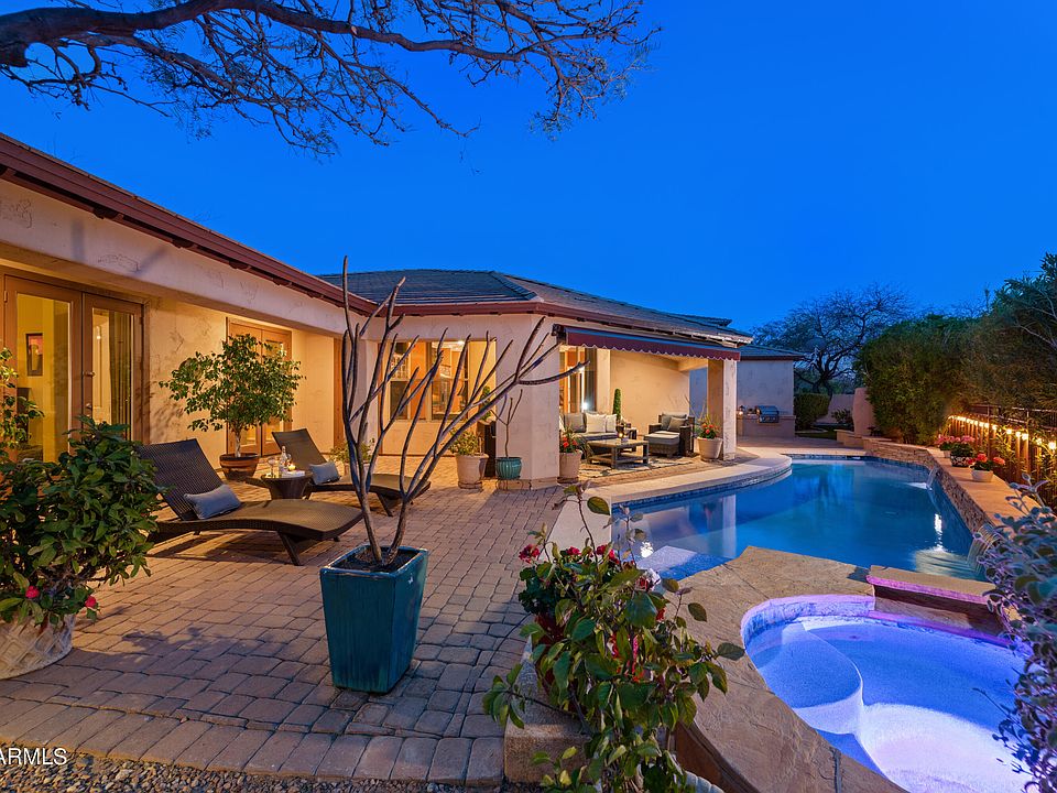 1st image of 1303 E LUPINE Avenue