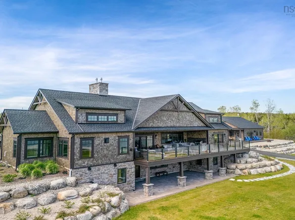580 & 586 Masons Beach Rd #1, South, NS B0J 2C0