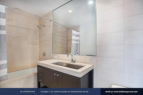 Rented by The Blueground | media 11