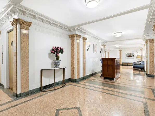 327 Central Park West 15B image 12 of 12