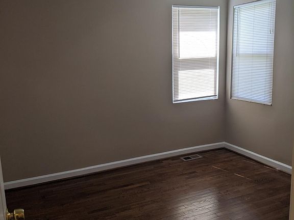 4th image of 4820 Gilray Dr