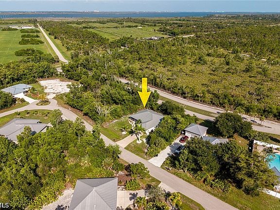 5th image of 4406 Lake Heather Cir