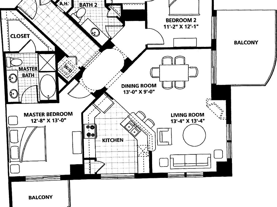 2nd image of 500 Grant St E #1611