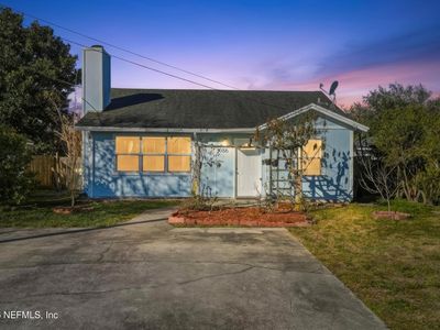 1086 HIBISCUS Street, Atlantic Beach, FL, 32233