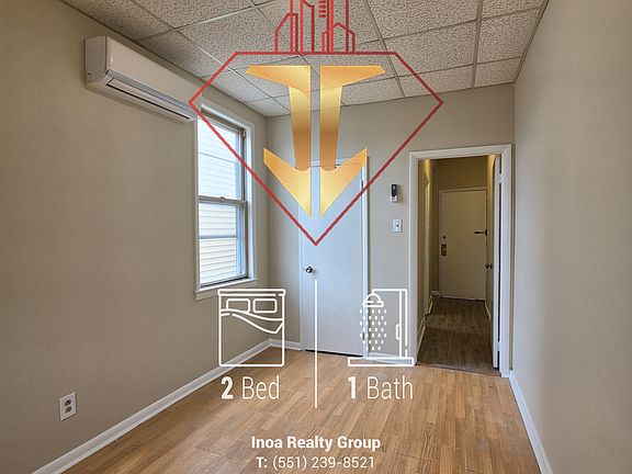 3rd image of 31 W 54th St #3