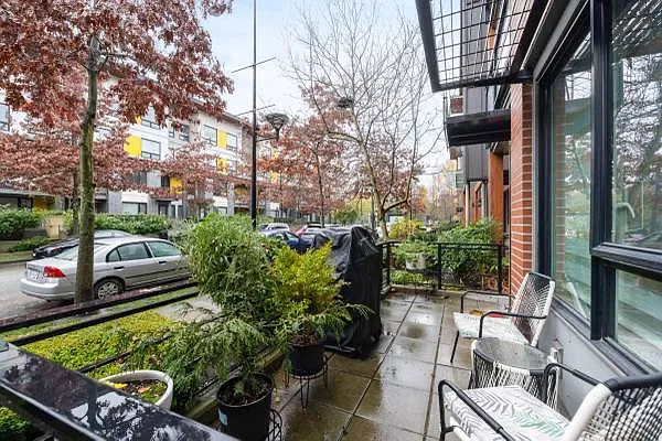 3133 Riverwalk Ave #111 — Photo 3