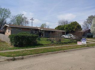 209 Spring Rd, Bartlesville, OK 74003