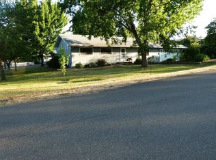 210 NW Reed St, Winston, OR 97496