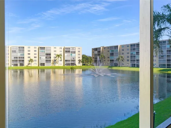 441 SE 3rd Street #201, Dania Beach, FL 33004