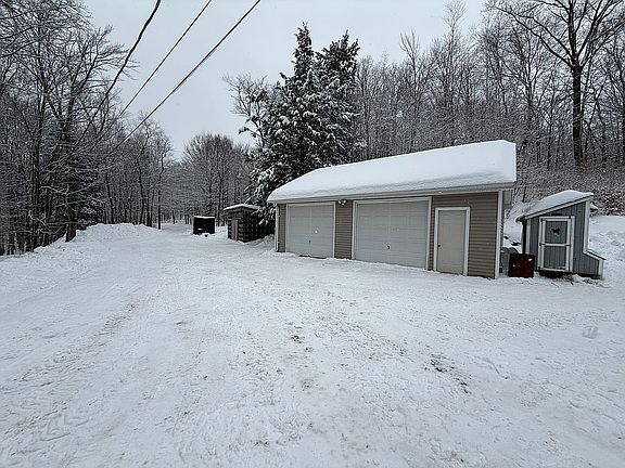 2nd image of 1138 Bower Rd