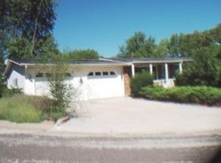 40 Circle Dr, Union, MO 63084