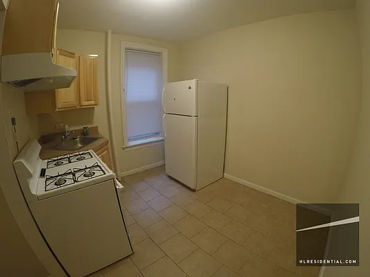 Rented by Highline Residential | media 15