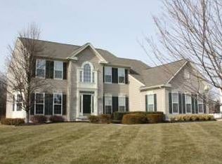 6 Nicholas Dr, Sicklerville, NJ 08081