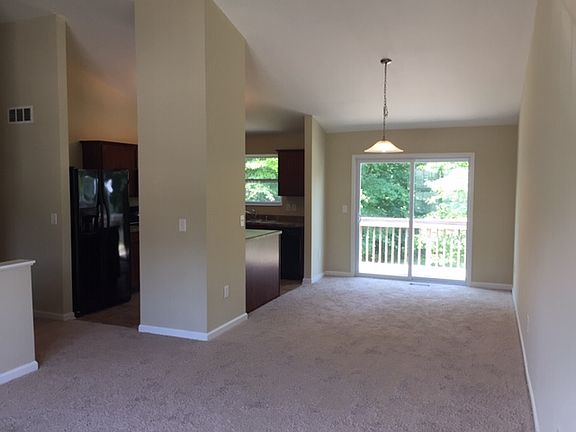 2nd image of 3466 Hickory Ln