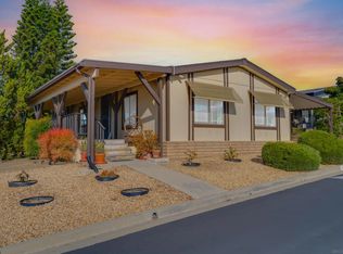 1621 Desert Gln, Escondido, CA 92026