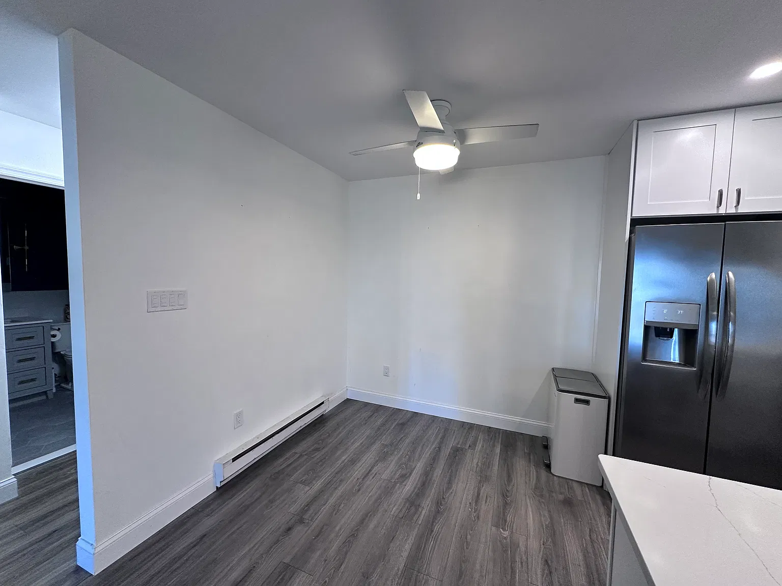 1 bed, 750 sqft, $2,100 — Photo 3