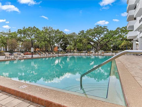 3rd image of 400 E Colonial Dr APT 1001