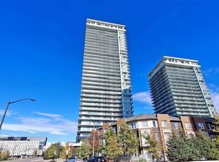360 Square One Dr #2705, Mississauga, ON L5B 0G7