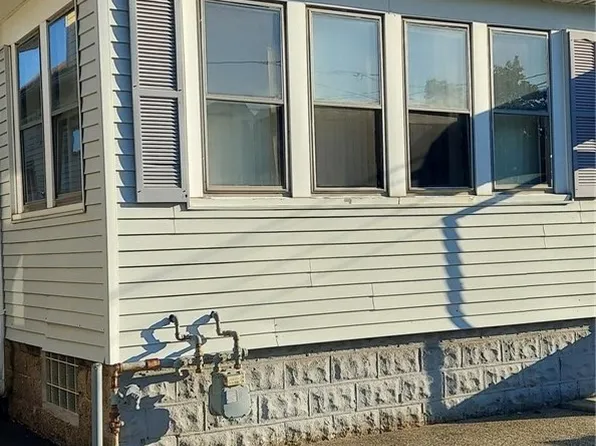 212 Rounds Ave, Buffalo, NY 14215