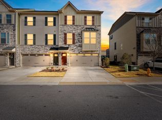 9 Eagle Wood Dr, Greenville, SC 29607