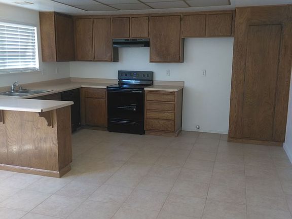 2nd image of 71 Del Vista Cir