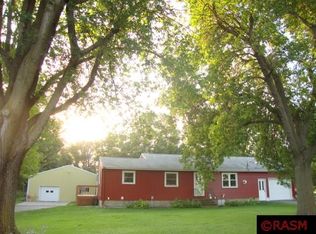 45990 Shanaska Creek Rd, Saint Peter, MN 56082