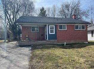 73 Murray Dr, Aurora, ON L4G2C2