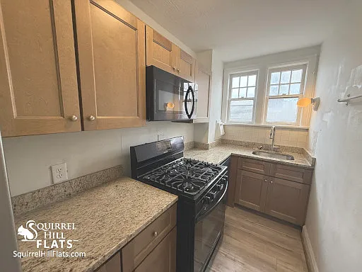 1405 Severn St #B4 — Photo 13