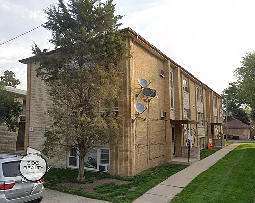 3533 S Harlem Ave #2M Photo 1