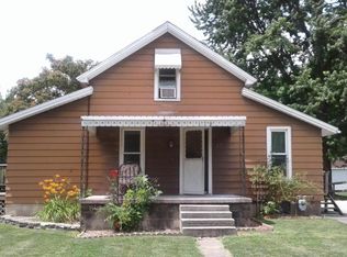 179 N Durfee St, Warrensburg, IL 62573