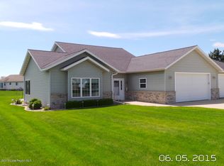 525 9th St NW, Perham, MN 56573
