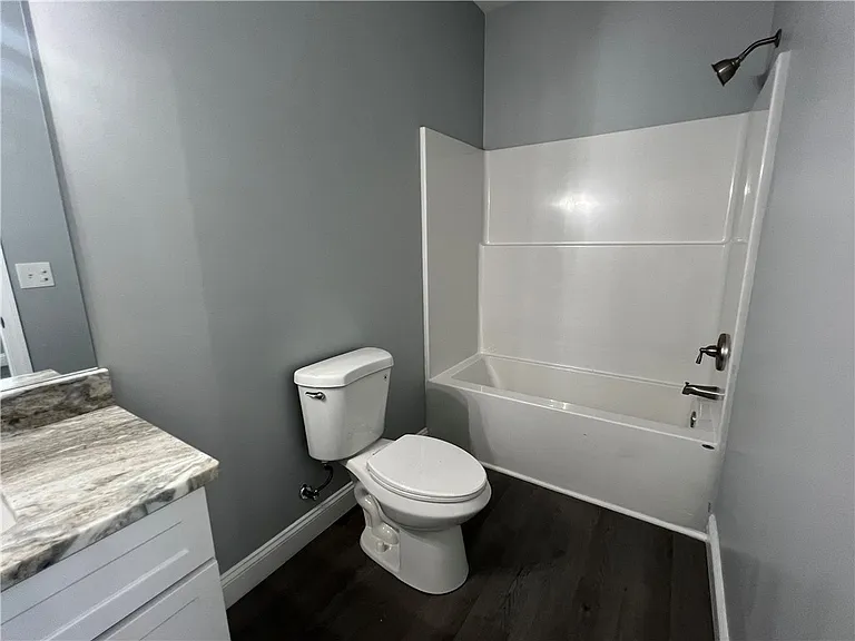 1518 Swamp Rd SE — Photo 17