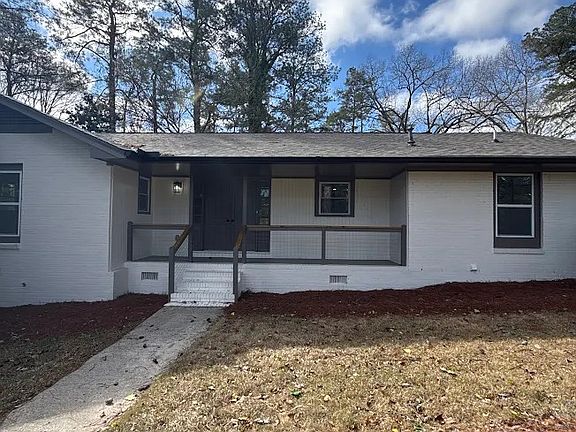 3rd image of 4365 Langdon Dr