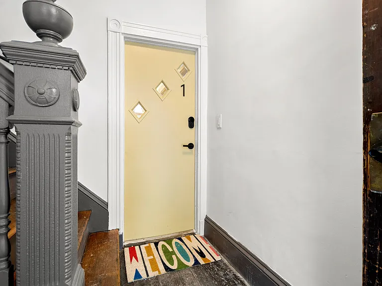 21 Sudan St #4 — Photo 13