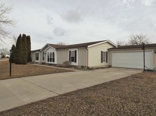 10008 W Palo Verde Dr, Fort Wayne, IN 46825