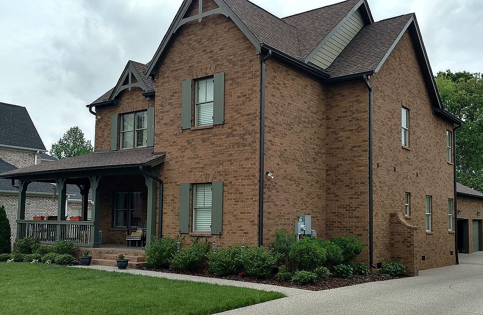 2nd image of 3121 Lorena Ct
