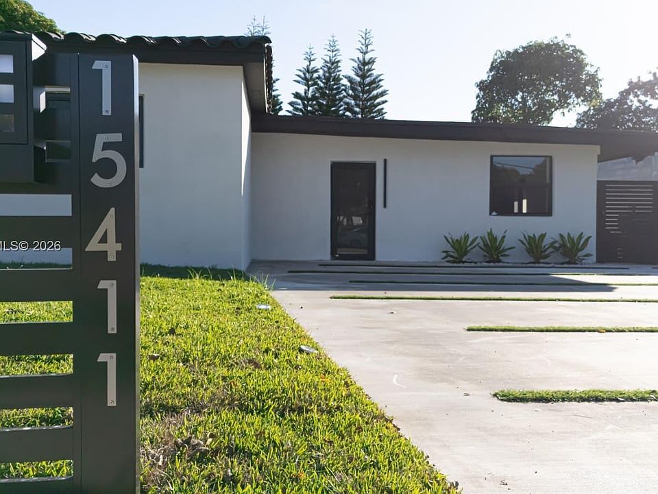 1st image of 15411 NE 10th Ave