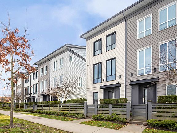 2nd image of 15938 27th Ave #11