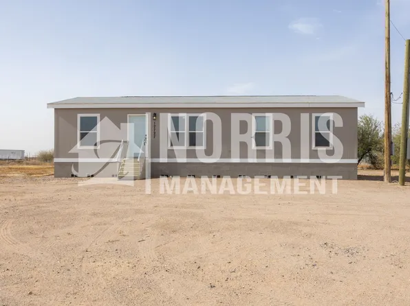 17727 W Salvadore Ln, Casa Grande, AZ 85193
