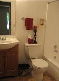 2nd image of 6821 Harlequin Way