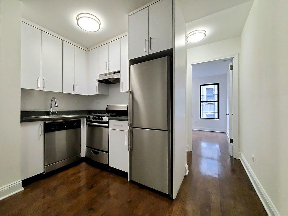 1st image of 220 E 89th St APT 9